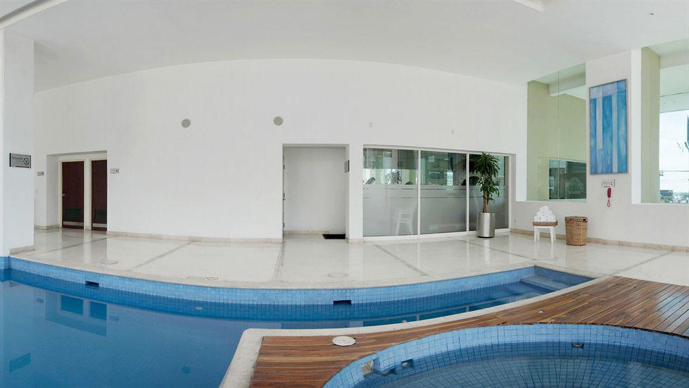 Fiesta Inn Cuautitlan Куаутитлан-Искальи Экстерьер фото